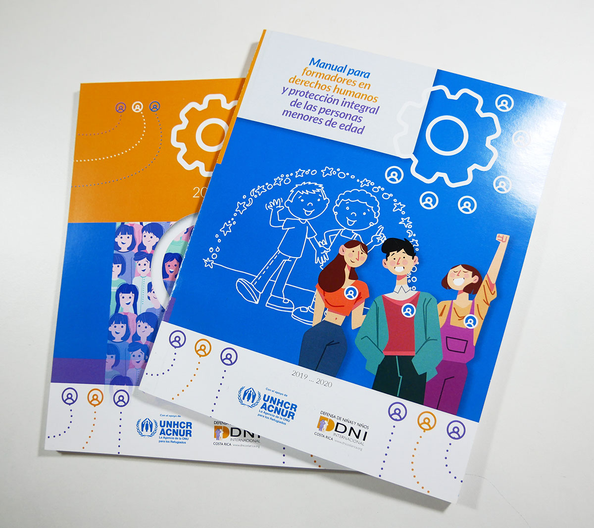 Design and Production of Training Manuals for Fundación DNI